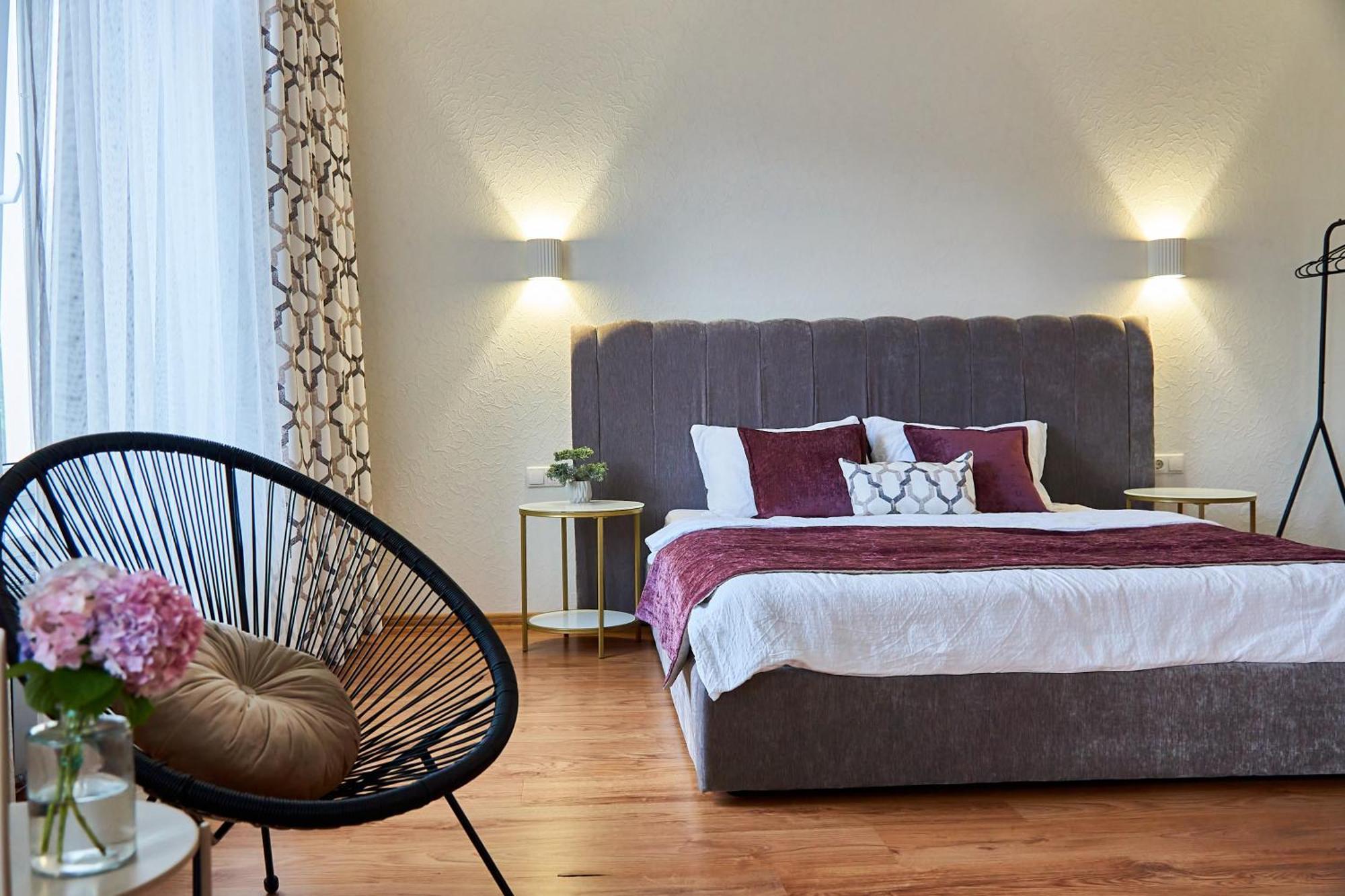 Best Apartments On Kyryla & Mefodia Mukachevo Exterior foto